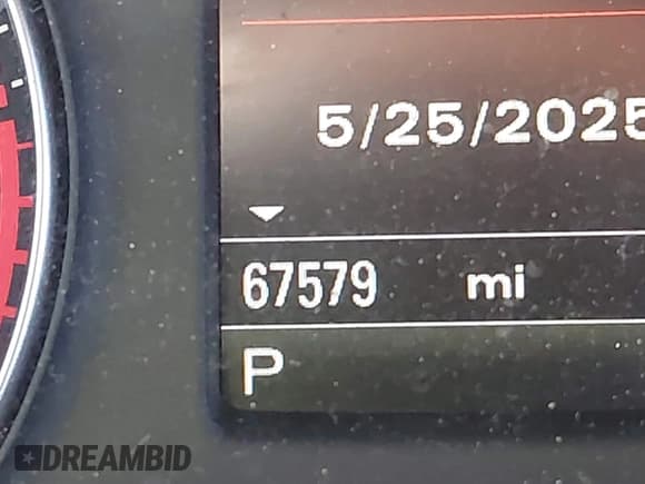 ✅ 2018 Audi Q3 Premium • VIN: WA1ECCFS8JR003551 • Lot: 43197217. Wystawiony na IAAI z przebiegiem 67 579 mil. Bezpłatny archiwum sprzedaży aukcyjnych z USA i szczegółowy raport historii pojazdu na DreamBid. Zdjęcie 16.