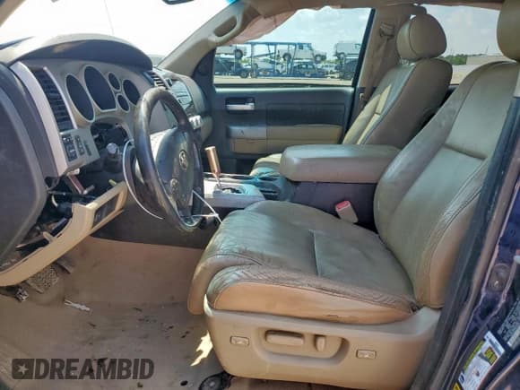 ✅ 2008 Toyota Tundra Limited • VIN: 5TFDV58168X038087 • Lot: 71504845. Listed on Copart with 226,431 mi. Free auction sales archive from the USA and detailed vehicle history report at DreamBid. Image 7.