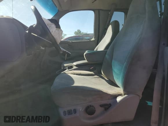 ✅ 1998 Ford F-150 • VIN: 1FTZX18WXWNB90516 • Lot: 85596045. Wystawiony na Copart z przebiegiem 212 782 mil. Bezpłatny archiwum sprzedaży aukcyjnych z USA i szczegółowy raport historii pojazdu na DreamBid. Zdjęcie 7.