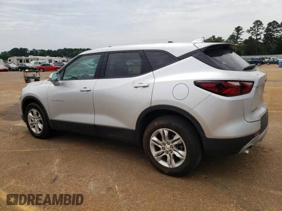 2020 Chevrolet Blazer LT z VIN 3GNKBHRS4LS567841, wystawiony jako Copart lot #51259473 z przebiegiem 72 939 mil mil oraz . Historia ofert i sprzedaży dostępna na DreamBid. Obrazek 2.