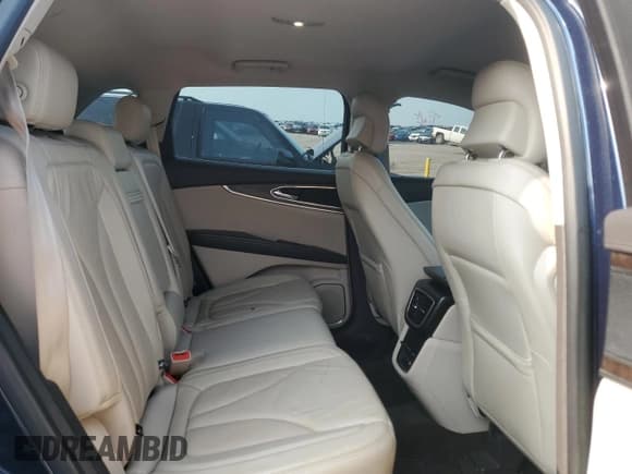 ✅ 2017 Lincoln MKX Select • VIN: 2LMPJ6KR8HBL26133 • Lot: 60058485. Wystawiony na Copart z przebiegiem 51 006 mil. Bezpłatny archiwum sprzedaży aukcyjnych z USA i szczegółowy raport historii pojazdu na DreamBid. Zdjęcie 11.