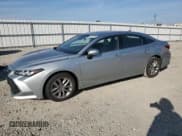 ✅ 2019 Toyota Avalon XLE • VIN: 4T1BZ1FBXKU010586 • Лот: 81901605. Опубликован ранее на Copart с пробегом 55 997 миль. Бесплатный доступ к архиву аукционных продаж из США и подробный отчёт об истории автомобиля на DreamBid. Изображение 1.