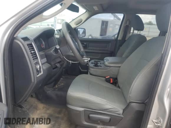 2018 Ram 1500 Express z VIN 1C6RR6FT3JS340452, wystawiony jako Copart lot #68440605 z przebiegiem 119 269 mil mil oraz Szkoda całkowita • Salvage title. Historia ofert i sprzedaży dostępna na DreamBid. Obrazek 7.