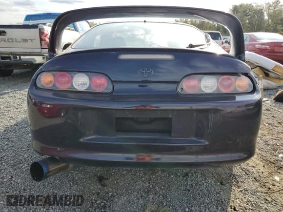 ✅ 1996 Toyota Supra • VIN: JZA8000035815 • Лот: 76387034. Опубликован ранее на Copart с пробегом 102 149 миль. Бесплатный доступ к архиву аукционных продаж из США и подробный отчёт об истории автомобиля на DreamBid. Изображение 6.