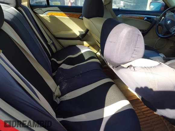 ✅ 2004 Acura TL • VIN: 19UUA66234A014809 • Lot: 41757231. Listed on IAAI with 246,226 mi. Free auction sales archive from the USA and detailed vehicle history report at DreamBid. Image 8.