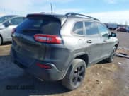 ✅ 2017 Jeep Cherokee Limited • VIN: 1C4PJMDS0HW647733 • Lot: 41522345. Wystawiony na IAAI z przebiegiem 98 181 mil. Bezpłatny archiwum sprzedaży aukcyjnych z USA i szczegółowy raport historii pojazdu na DreamBid. Zdjęcie 4.