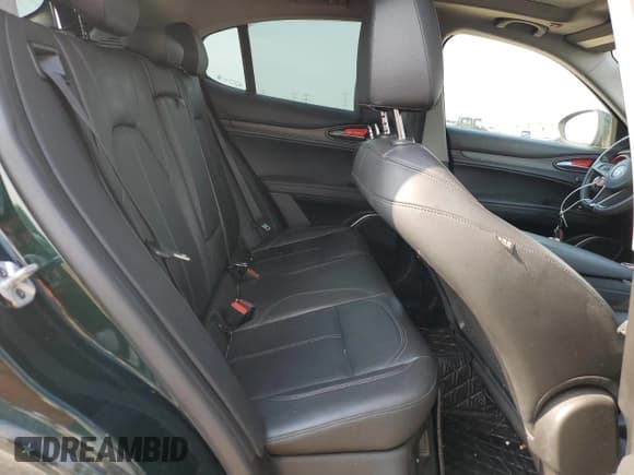 ✅ 2019 Alfa Romeo Stelvio Ti Sport • VIN: ZASPAKBN3K7C30892 • Lot: 68016655. Wystawiony na Copart z przebiegiem 43 106 mil. Bezpłatny archiwum sprzedaży aukcyjnych z USA i szczegółowy raport historii pojazdu na DreamBid. Zdjęcie 10.