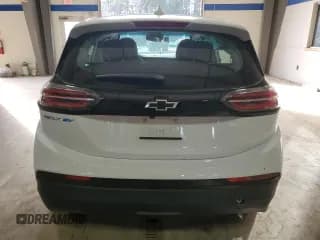 ✅ 2023 Chevrolet Bolt EV 1LT • VIN: 1G1FW6S0XP4199532 • Lot: 42995155. Wystawiony na Copart z przebiegiem 11 342 mil. Bezpłatny archiwum sprzedaży aukcyjnych z USA i szczegółowy raport historii pojazdu na DreamBid. Zdjęcie 6.