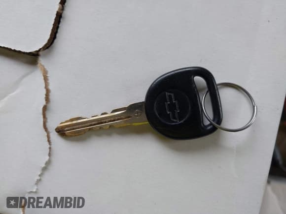 ✅ 2015 Chevrolet Traverse LT • VIN: 1GNKVHKD7FJ287503 • Lot: 43138804. Listed on IAAI with 162,271 mi. Free auction sales archive from the USA and detailed vehicle history report at DreamBid. Image 11.