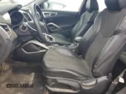 ✅ 2012 Hyundai Veloster w/Red Int • VIN: KMHTC6AD6CU078011 • Lot: 78835714. Wystawiony na Copart z przebiegiem 167 798 mil. Bezpłatny archiwum sprzedaży aukcyjnych z USA i szczegółowy raport historii pojazdu na DreamBid. Zdjęcie 7.