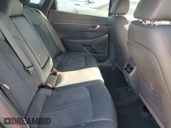 2021 Hyundai Sonata SEL Plus z VIN 5NPEJ4J21MH123454, wystawiony jako Copart lot #57155845 z przebiegiem 209 873 mil mil oraz Szkoda całkowita • Salvage title. Historia ofert i sprzedaży dostępna na DreamBid. Obrazek 10.