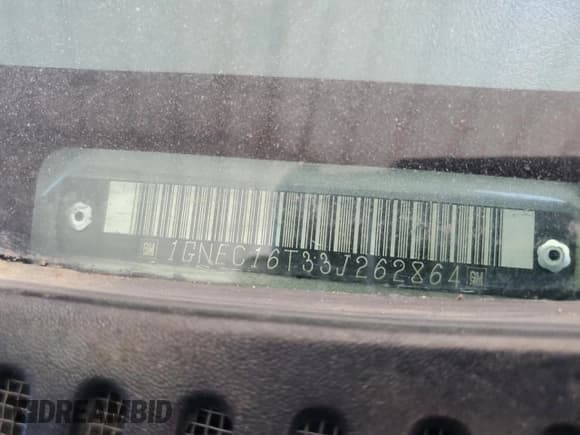 ✅ 2003 Chevrolet Suburban LS • VIN: 1GNEC16T33J262864 • Лот: 61648255. Опубликован ранее на Copart с пробегом 298 652 миль. Бесплатный доступ к архиву аукционных продаж из США и подробный отчёт об истории автомобиля на DreamBid. Изображение 14.