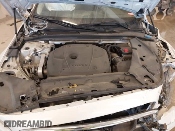 ✅ 2019 Volvo S90 Momentum • VIN: LVY102AK5KP081791 • Lot: 41632562. Listed on IAAI with 117,384 mi. Free auction sales archive from the USA and detailed vehicle history report at DreamBid. Image 10.