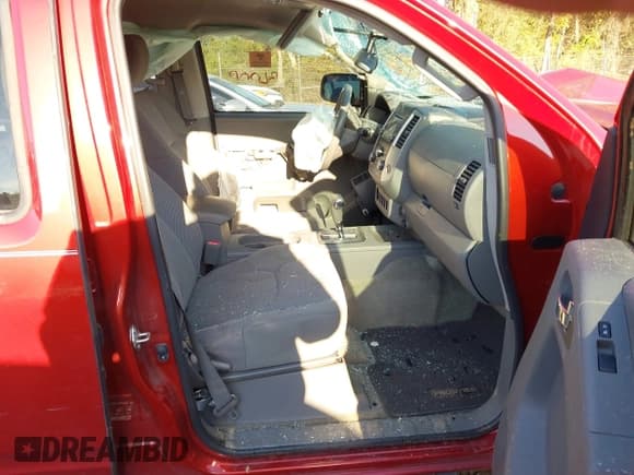 ✅ 2017 Nissan Frontier SV • VIN: 1N6DD0ER1HN714258 • Lot: 43641212. Listed on IAAI with 84,501 mi. Free auction sales archive from the USA and detailed vehicle history report at DreamBid. Image 5.