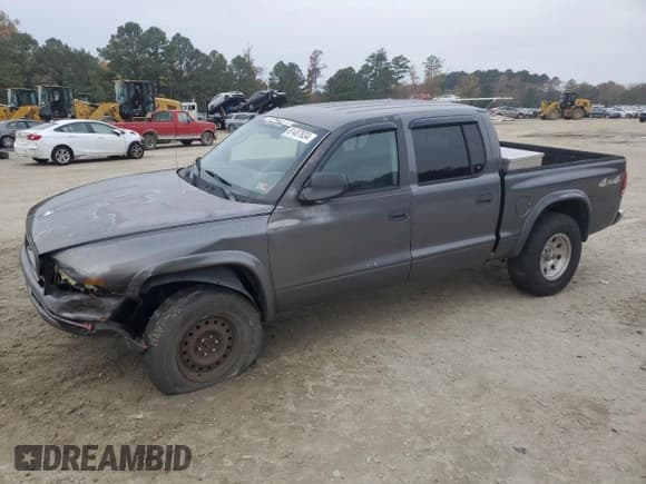 ✅ 2004 Dodge Dakota SLT • VIN: 1D7HG48N54S721985 • Lot: 81487634. Wystawiony na Copart z przebiegiem 228 354 mil. Bezpłatny archiwum sprzedaży aukcyjnych z USA i szczegółowy raport historii pojazdu na DreamBid. Zdjęcie 1.
