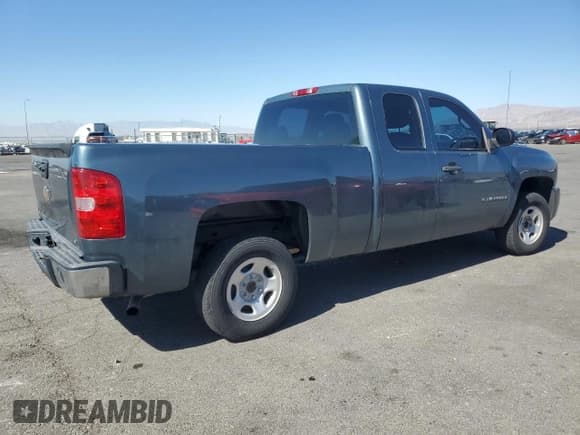 ✅ 2009 Chevrolet Silverado 1500 Work Truck • VIN: 1GCEC19C59Z155491 • Lot: 81973825. Wystawiony na Copart z przebiegiem 176 198 mil. Bezpłatny archiwum sprzedaży aukcyjnych z USA i szczegółowy raport historii pojazdu na DreamBid. Zdjęcie 3.