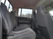 ✅ 2004 Dodge Dakota SLT • VIN: 1D7HG48N34S691479 • Lot: 86846474. Wystawiony na Copart z przebiegiem 125 445 mil. Bezpłatny archiwum sprzedaży aukcyjnych z USA i szczegółowy raport historii pojazdu na DreamBid. Zdjęcie 10.