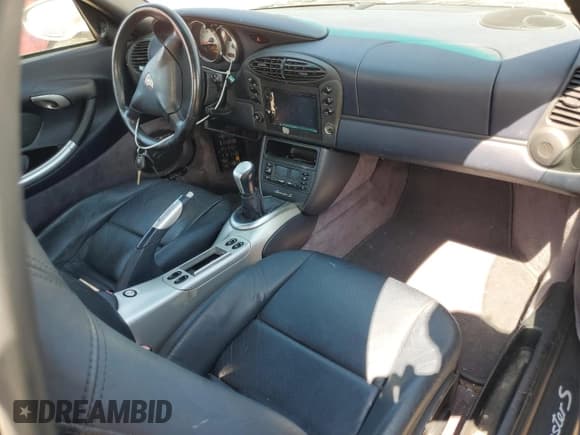 ✅ 2001 Porsche Boxster S • VIN: WP0CB29861U664261 • Lot: 76277064. Wystawiony na Copart z przebiegiem 36 565 mil. Bezpłatny archiwum sprzedaży aukcyjnych z USA i szczegółowy raport historii pojazdu na DreamBid. Zdjęcie 8.