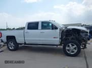 ✅ 2016 Chevrolet Silverado 2500HD LT • VIN: 1GC1KVE86GF270450 • Лот: 42439752. Опубликован ранее на IAAI с пробегом 174 476 миль. Бесплатный доступ к архиву аукционных продаж из США и подробный отчёт об истории автомобиля на DreamBid. Изображение 14.