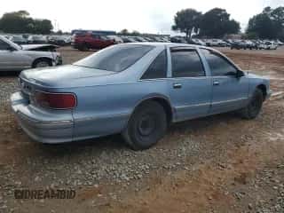 1993 Chevrolet Caprice Classic с VIN 1G1BL53E2PW142953, выставлен на аукционе Copart как лот 69673135 с пробегом 203 972 миль миль и Списание • Salvage title. История ставок и продаж доступна на DreamBid. Изображение 3.