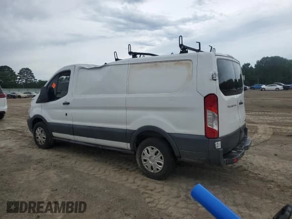 ✅ 2017 Ford Transit • VIN: 1FTYR1YM0HKA87159 • Lot: 60666785. Wystawiony na Copart z przebiegiem 226 284 mil. Bezpłatny archiwum sprzedaży aukcyjnych z USA i szczegółowy raport historii pojazdu na DreamBid. Zdjęcie 2.