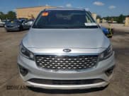 ✅ 2020 Kia Sedona EX • VIN: KNDMC5C11L6589510 • Lot: 65313335. Wystawiony na Copart z przebiegiem 89 696 mil. Bezpłatny archiwum sprzedaży aukcyjnych z USA i szczegółowy raport historii pojazdu na DreamBid. Zdjęcie 5.