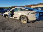 ✅ 2025 Toyota Crown XLE • VIN: JTDAAAAFXS3031655 • Lot: 93197215. Listed on Copart with 5,239 mi. Free auction sales archive from the USA and detailed vehicle history report at DreamBid. Image 2.