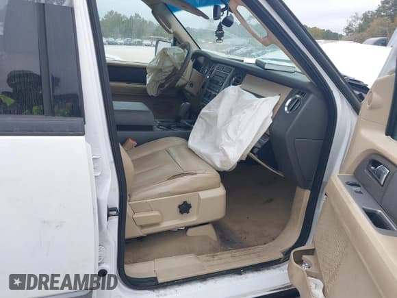 ✅ 2007 Ford Expedition Max XLT • VIN: 1FMFK165X7LA17471 • Лот: 37941369. Опубликован ранее на IAAI с пробегом Не указан. Бесплатный доступ к архиву аукционных продаж из США и подробный отчёт об истории автомобиля на DreamBid. Изображение 5.