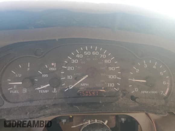 ✅ 2004 Chevrolet Cavalier • VIN: 1G1JC52F347282389 • Lot: 81105285. Listed on Copart with 150,541 mi. Free auction sales archive from the USA and detailed vehicle history report at DreamBid. Image 9.