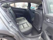 ✅ 2017 Hyundai Elantra SE • VIN: KMHD84LF5HU193876 • Lot: 42047697. Wystawiony na IAAI z przebiegiem 61 398 mil. Bezpłatny archiwum sprzedaży aukcyjnych z USA i szczegółowy raport historii pojazdu na DreamBid. Zdjęcie 8.