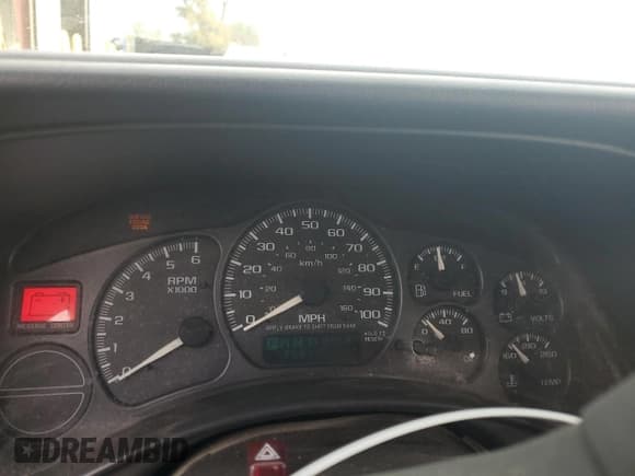 ✅ 2002 Chevrolet Silverado 1500 LS • VIN: 2GCEC19W721337556 • Lot: 87040365. Listed on Copart with 258,112 mi. Free auction sales archive from the USA and detailed vehicle history report at DreamBid. Image 9.