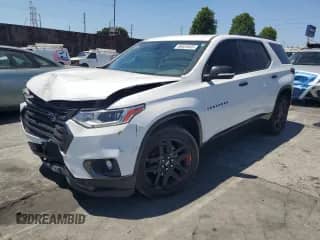 2021 Chevrolet Traverse Premier z VIN 1GNEVKKW4MJ117477, wystawiony jako Copart lot #66635465 z przebiegiem 67 568 mil mil oraz Szkoda całkowita • Salvage title. Historia ofert i sprzedaży dostępna na DreamBid. Obrazek 1.