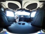 ✅ 2018 Jeep Wrangler Unlimited Sahara • VIN: 1C4HJXEG1JW159817 • Lot: 42565032. Wystawiony na IAAI z przebiegiem 158 695 mil. Bezpłatny archiwum sprzedaży aukcyjnych z USA i szczegółowy raport historii pojazdu na DreamBid. Zdjęcie 18.