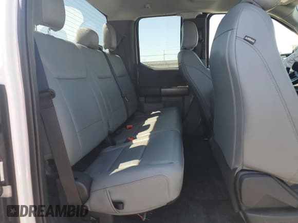 ✅ 2022 Ford F-150 XL • VIN: 1FTFX1E57NKE56864 • Lot: 66125245. Listed on Copart with 40,643 mi. Free auction sales archive from the USA and detailed vehicle history report at DreamBid. Image 10.