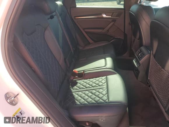 ✅ 2021 Audi SQ5 Prestige • VIN: WA1C4BFY4M2079672 • Лот: 67472365. Опубликован ранее на Copart с пробегом 63 415 миль. Бесплатный доступ к архиву аукционных продаж из США и подробный отчёт об истории автомобиля на DreamBid. Изображение 10.