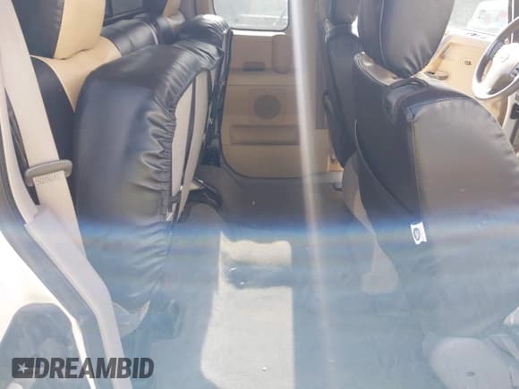 ✅ 2004 Nissan Titan XE • VIN: 1N6AA06A24N512320 • Lot: 41824825. Listed on IAAI with 153,225 mi. Free auction sales archive from the USA and detailed vehicle history report at DreamBid. Image 8.