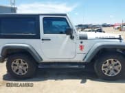 ✅ 2018 Jeep Wrangler Rubicon Recon • VIN: 1C4BJWCG3JL822986 • Лот: 42797733. Опубликован ранее на IAAI с пробегом 26 353 миль. Бесплатный доступ к архиву аукционных продаж из США и подробный отчёт об истории автомобиля на DreamBid. Изображение 14.
