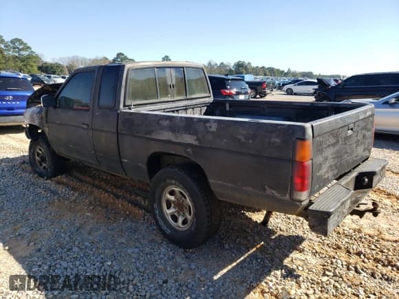 ✅ 1992 Nissan Frontier SE • VIN: 1N6HD16Y3NC330924 • Lot: 46408975. Listed on Copart with Not provided. Free auction sales archive from the USA and detailed vehicle history report at DreamBid. Image 2.