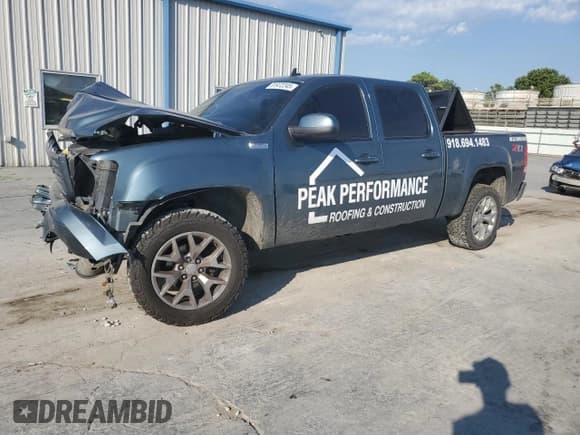 ✅ 2012 GMC Sierra 1500 SLE • VIN: 3GTP2VE72CG105909 • Лот: 81972245. Опубликован ранее на Copart с пробегом 202 483 миль. Бесплатный доступ к архиву аукционных продаж из США и подробный отчёт об истории автомобиля на DreamBid. Изображение 1.