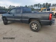 ✅ 2003 Chevrolet Silverado 1500 LS • VIN: 2GCEC19T131141071 • Лот: 73576834. Опубликован ранее на Copart с пробегом 151 058 миль. Бесплатный доступ к архиву аукционных продаж из США и подробный отчёт об истории автомобиля на DreamBid. Изображение 2.