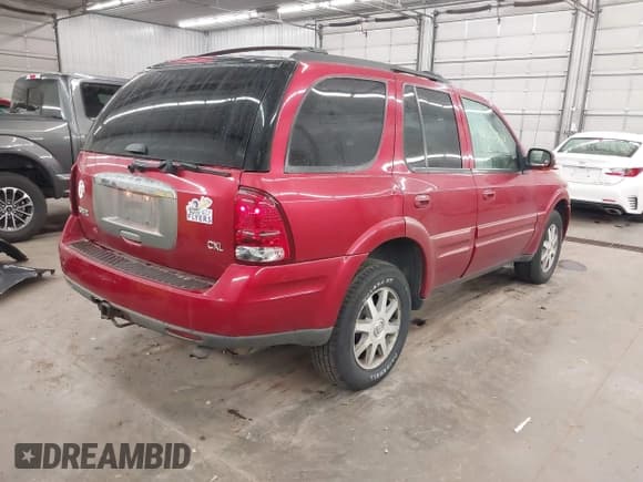 ✅ 2005 Buick Rainier CXL • VIN: 5GADT13S252136655 • Lot: 43762570. Wystawiony na IAAI z przebiegiem 215 550 mil. Bezpłatny archiwum sprzedaży aukcyjnych z USA i szczegółowy raport historii pojazdu na DreamBid. Zdjęcie 4.