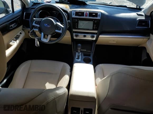 ✅ 2017 Subaru Outback Limited • VIN: 4S4BSANC3H3389024 • Lot: 92314315. Listed on Copart with 81,540 mi. Free auction sales archive from the USA and detailed vehicle history report at DreamBid. Image 8.