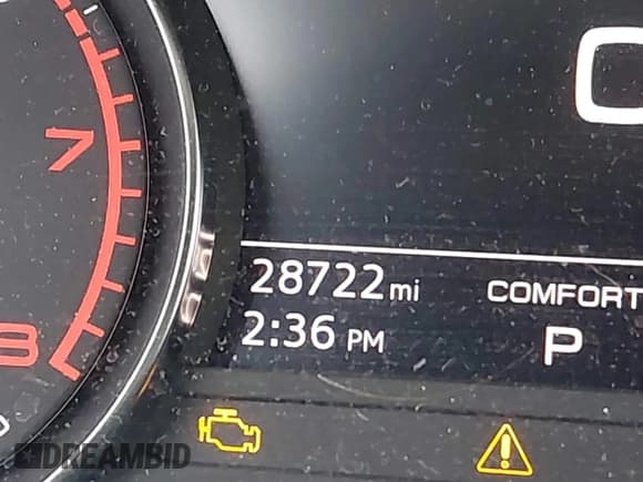 ✅ 2024 Audi Q5 Premium • VIN: WA1ABAFY0R2050717 • Lot: 43569370. Wystawiony na IAAI z przebiegiem 28 722 mil. Bezpłatny archiwum sprzedaży aukcyjnych z USA i szczegółowy raport historii pojazdu na DreamBid. Zdjęcie 16.