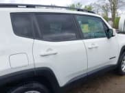 ✅ 2017 Jeep Renegade Latitude • VIN: ZACCJABB9HPG51308 • Lot: 42072314. Listed on IAAI with 102,849 mi. Free auction sales archive from the USA and detailed vehicle history report at DreamBid. Image 13.