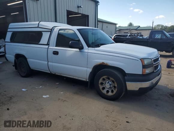 ✅ 2006 Chevrolet Silverado 1500 Work Truck • VIN: 3GCEC14X66G269067 • Лот: 72614174. Опубликован ранее на Copart с пробегом 234 258 миль. Бесплатный доступ к архиву аукционных продаж из США и подробный отчёт об истории автомобиля на DreamBid. Изображение 4.