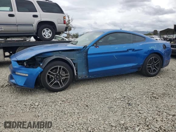 ✅ 2020 Ford Mustang EcoBoost • VIN: 1FA6P8TH1L5145325 • Lot: 86095065. Listed on Copart with 40,999 mi. Free auction sales archive from the USA and detailed vehicle history report at DreamBid. Image 1.