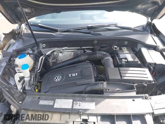 ✅ 2014 Volkswagen Passat SE • VIN: 1VWBS7A38EC114237 • Lot: 42681199. Wystawiony na IAAI z przebiegiem 145 750 mil. Bezpłatny archiwum sprzedaży aukcyjnych z USA i szczegółowy raport historii pojazdu na DreamBid. Zdjęcie 10.