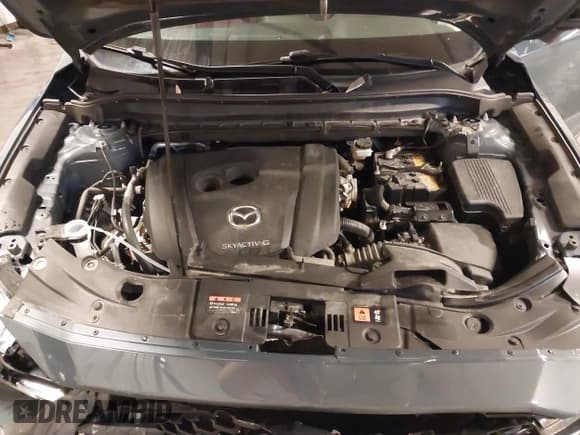 ✅ 2023 Mazda CX-5 S Carbon Edition • VIN: JM3KFBCM1P0238345 • Lot: 42799769. Wystawiony na IAAI z przebiegiem 53 614 mil. Bezpłatny archiwum sprzedaży aukcyjnych z USA i szczegółowy raport historii pojazdu na DreamBid. Zdjęcie 10.