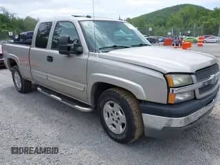 ✅ 2005 Chevrolet Silverado 1500 Z71 • VIN: 1GCEK19ZX5Z318640 • Lot: 42535471. Listed on IAAI with 100,866 mi. Free auction sales archive from the USA and detailed vehicle history report at DreamBid. Image 1.