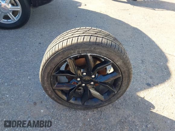 ✅ 2015 Chevrolet Impala LT • VIN: 1G1125S34FU126634 • Lot: 43589740. Listed on IAAI with 135,706 mi. Free auction sales archive from the USA and detailed vehicle history report at DreamBid. Image 12.